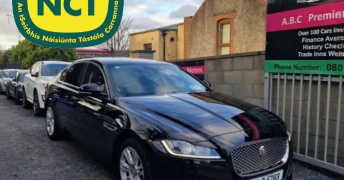 2017 Jaguar XF