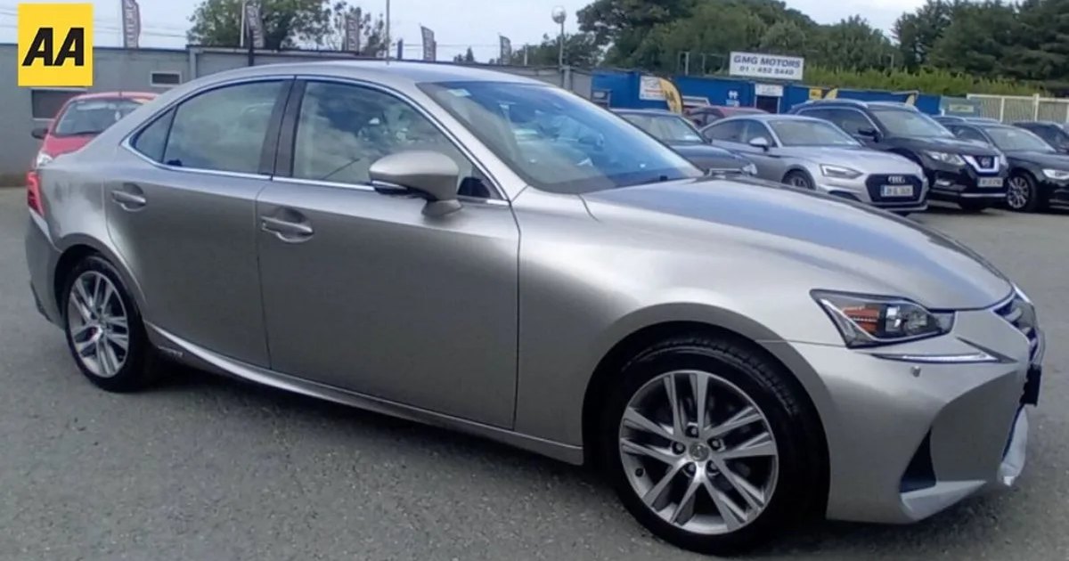 2017 Lexus IS