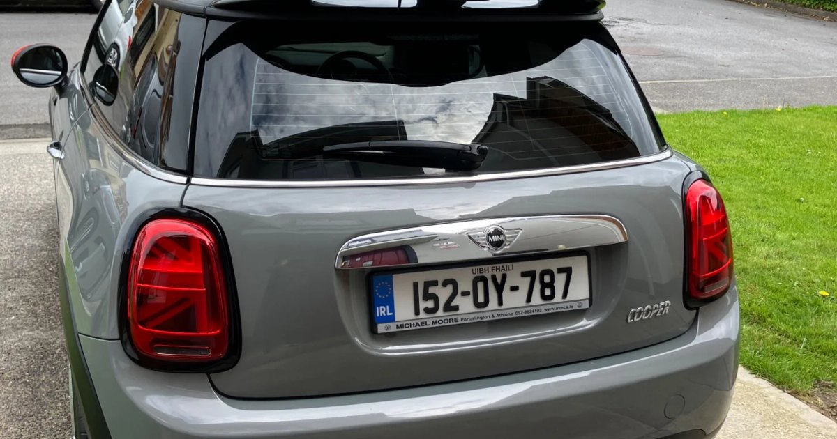 2015 MINI Cooper