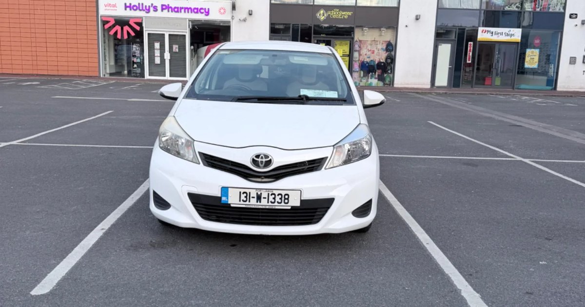 2013 Toyota Vitz