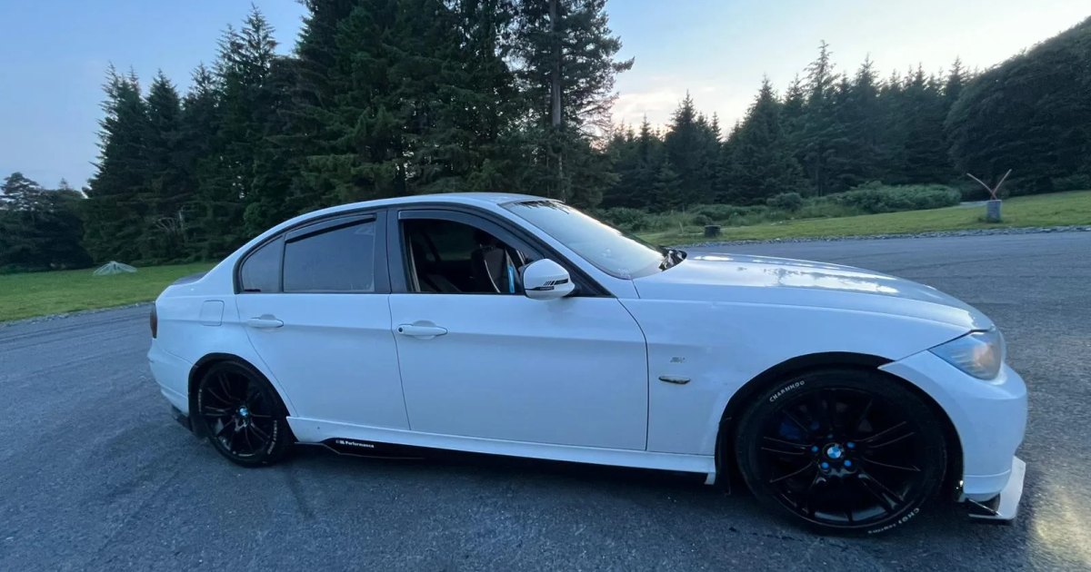2011 BMW 3 Series