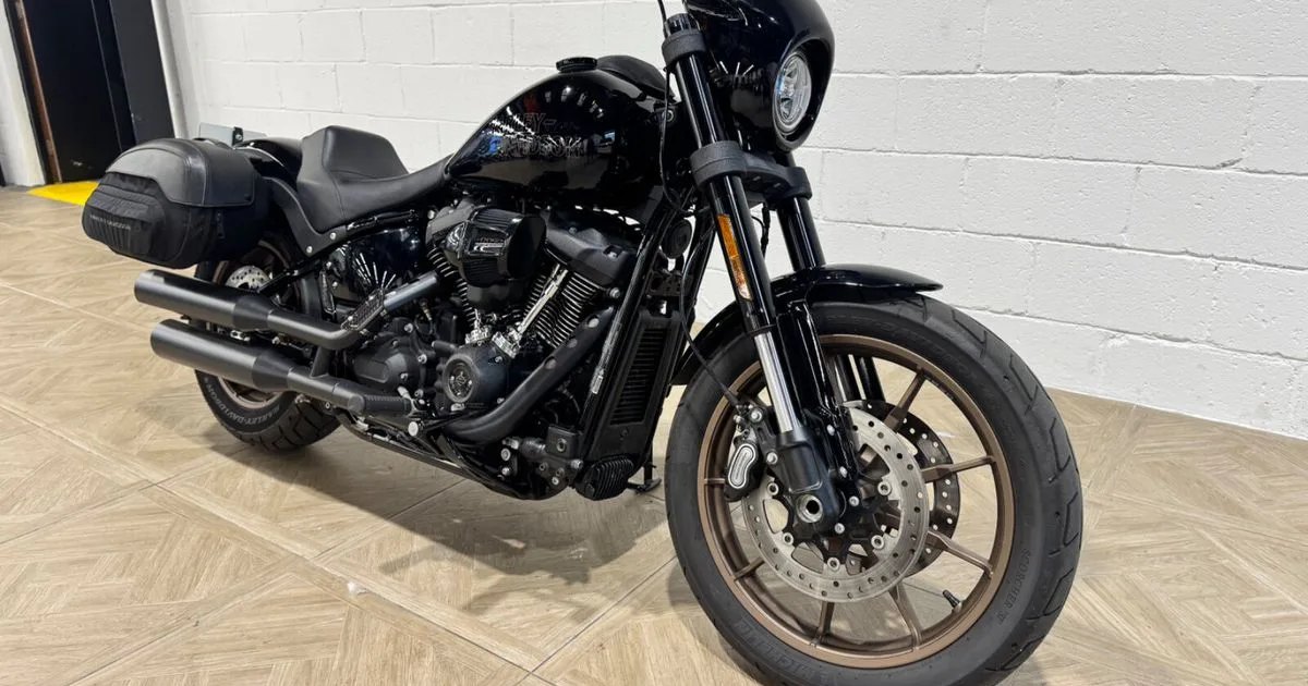 2024 HARLEY DAVIDSON FXLR