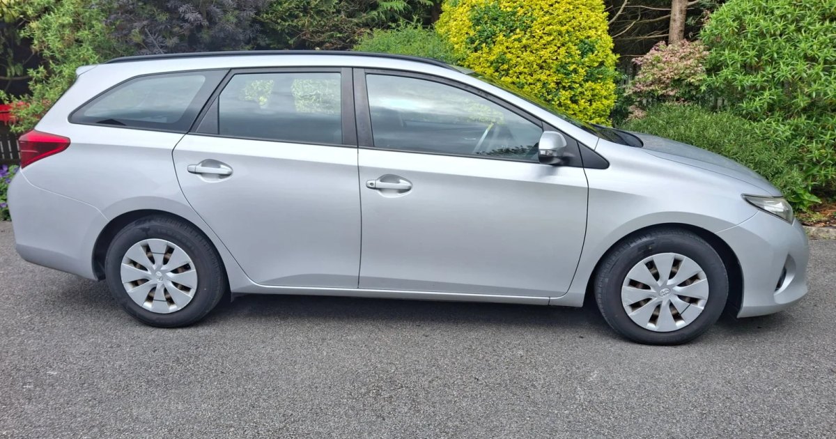 2014 Toyota Auris