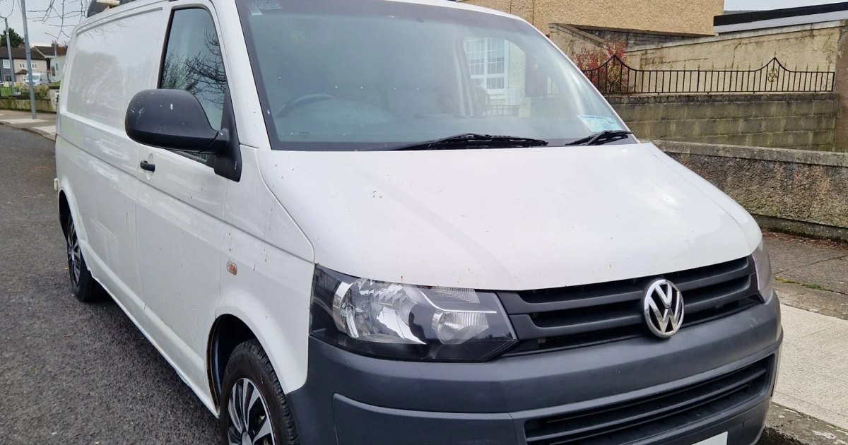 2012 Volkswagen Transporter LWB 3000 140 BHP 6SP DD 5DR