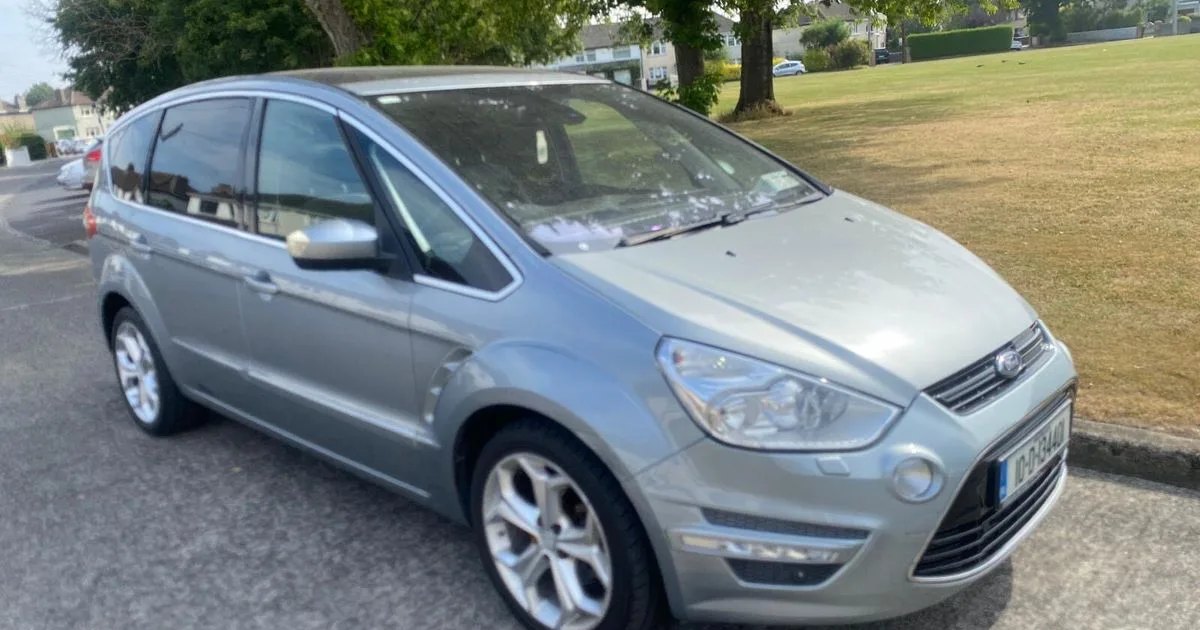 2010 Ford S-Max