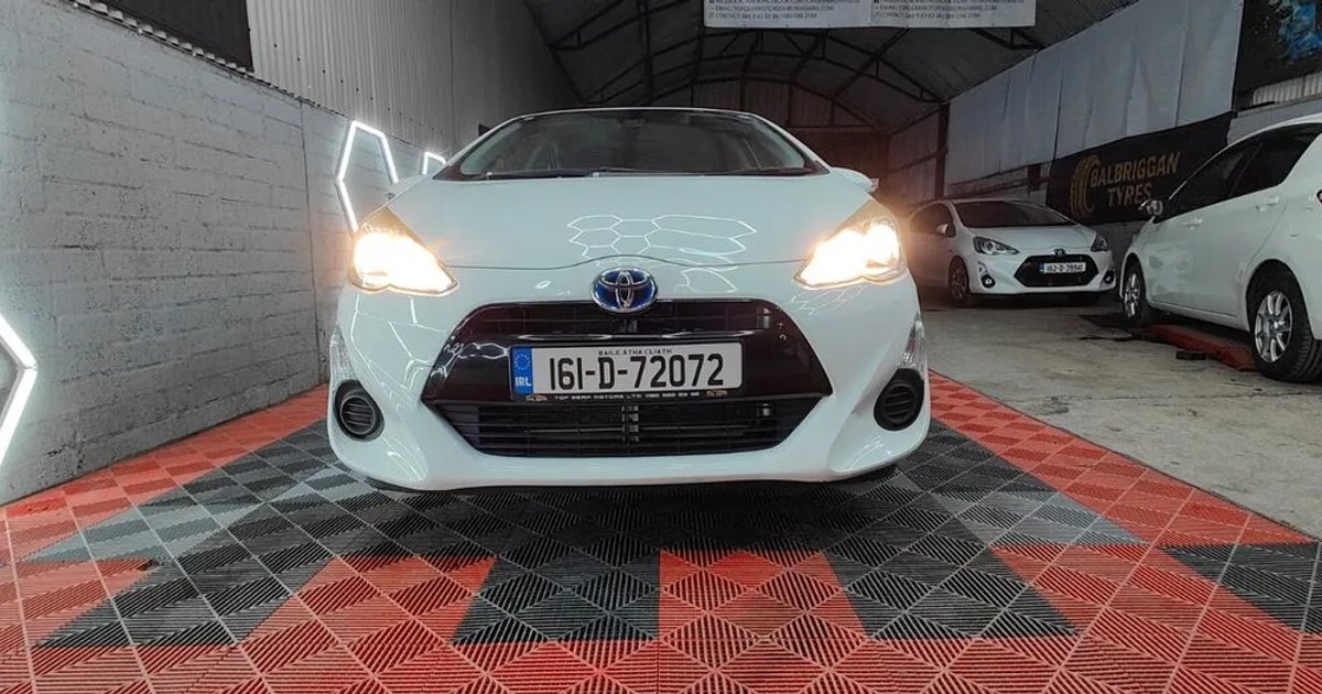 2016 Toyota Aqua