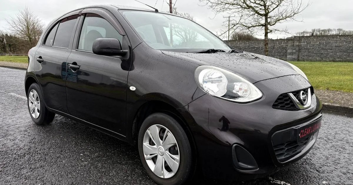 2017 Nissan March