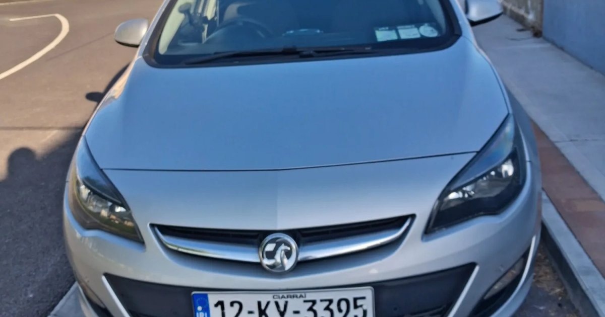 2012 Vauxhall Astra