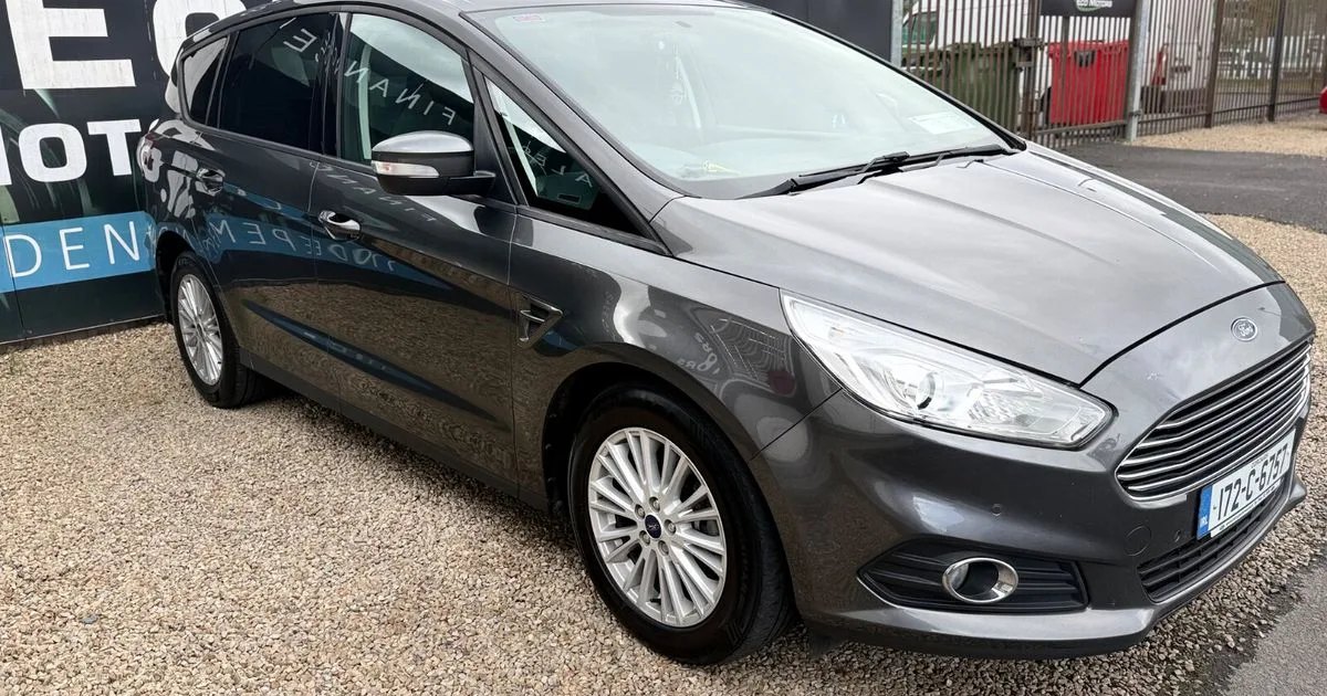 2017 Ford S-Max