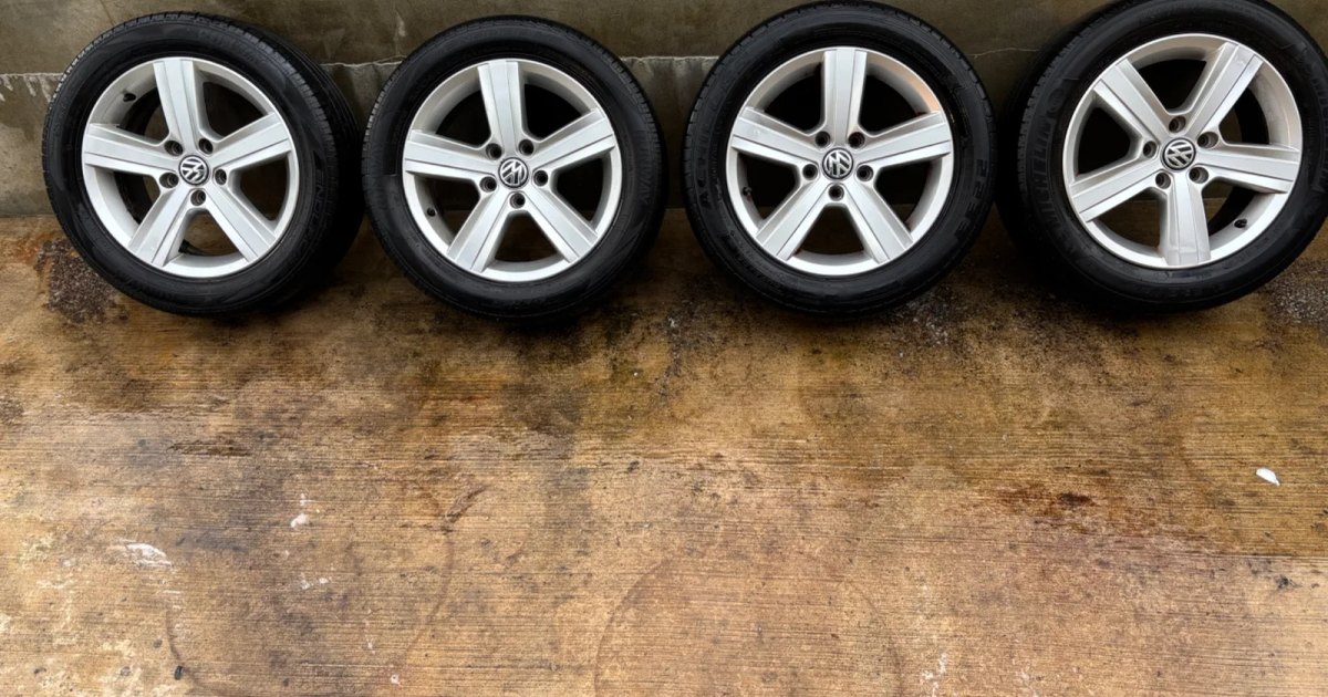 Auto part for sale