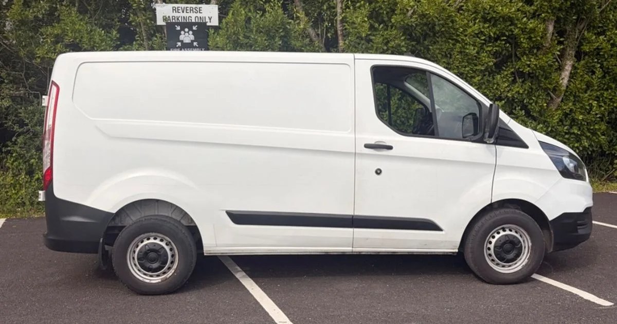 2022 Ford Transit Custom