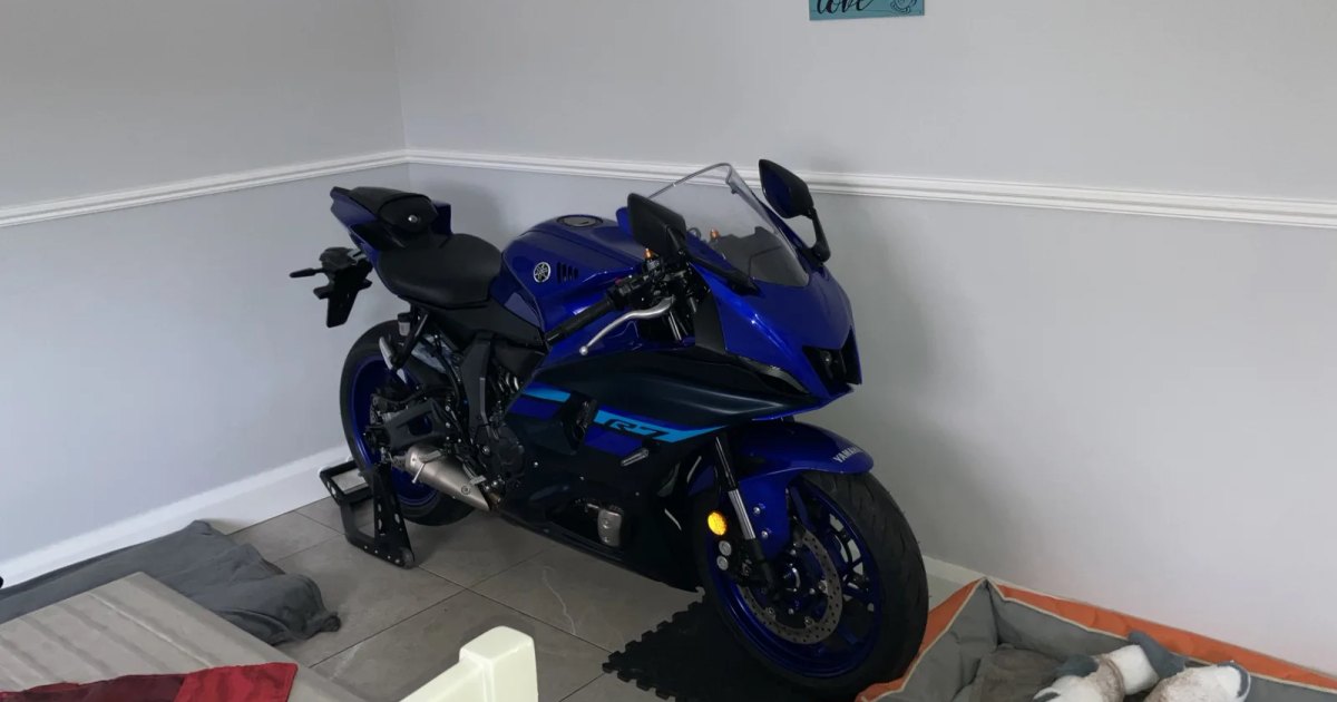 2024 Yamaha R7