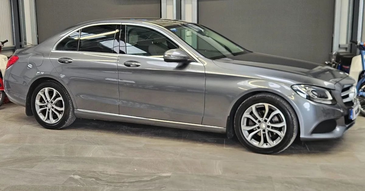 2017 Mercedes-Benz C-Class