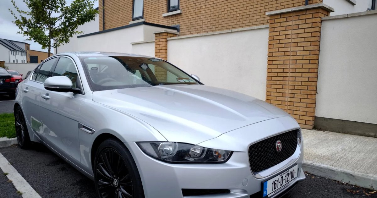 2016 Jaguar XE