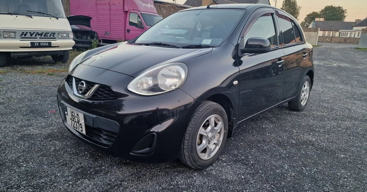 2016 Nissan March