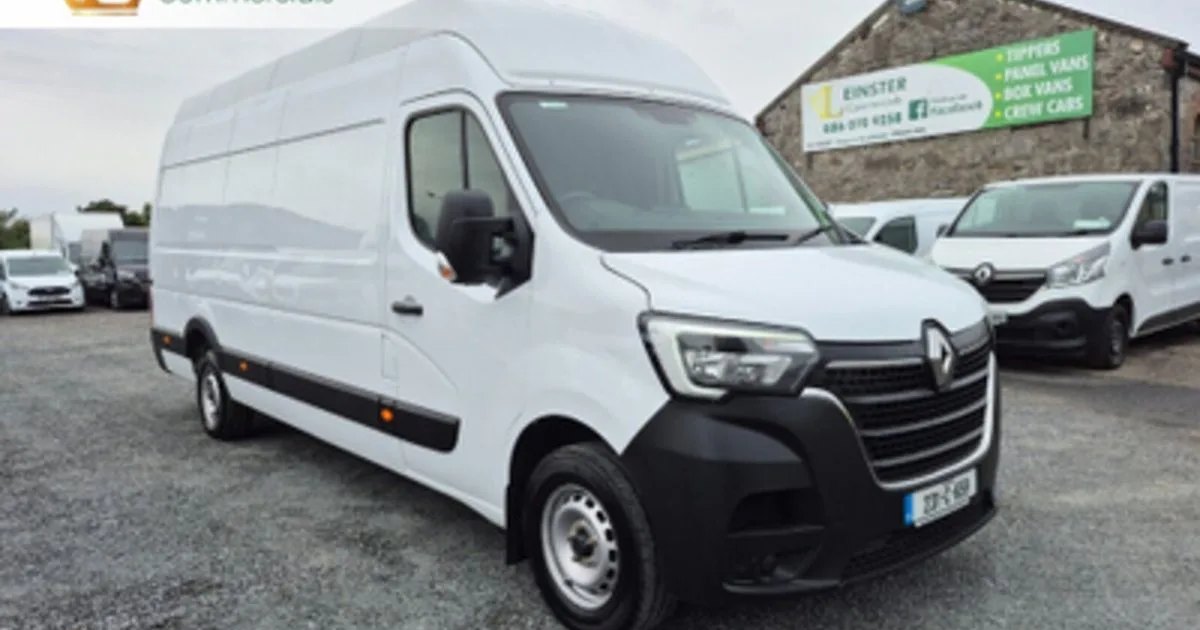 2023 Renault Master