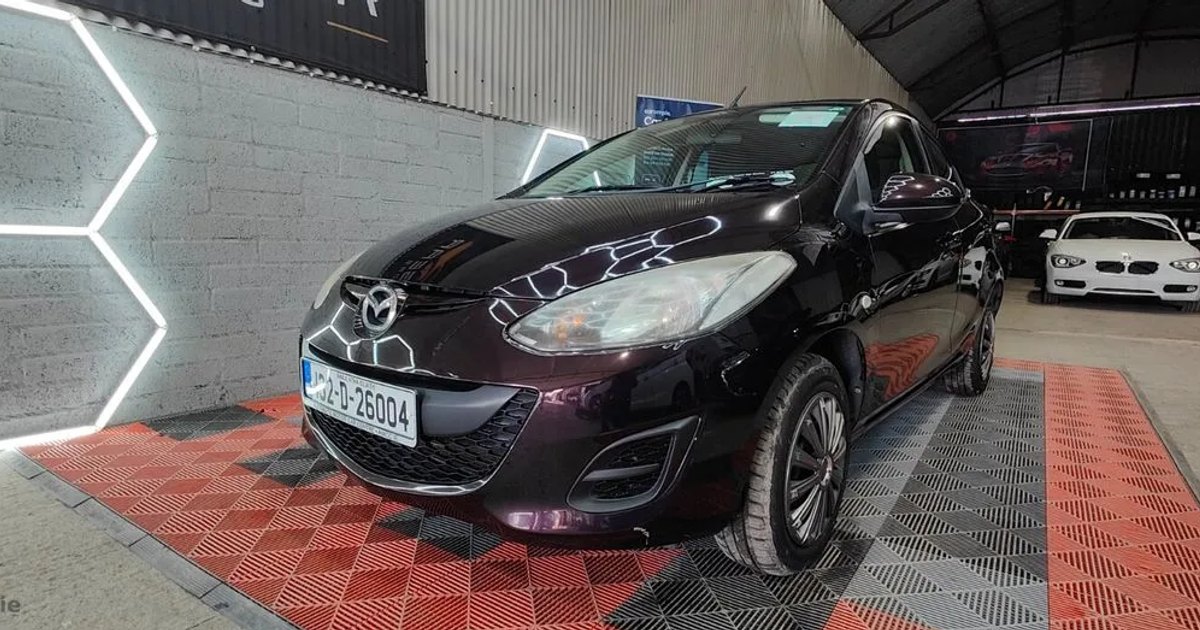 2013 Mazda Demio