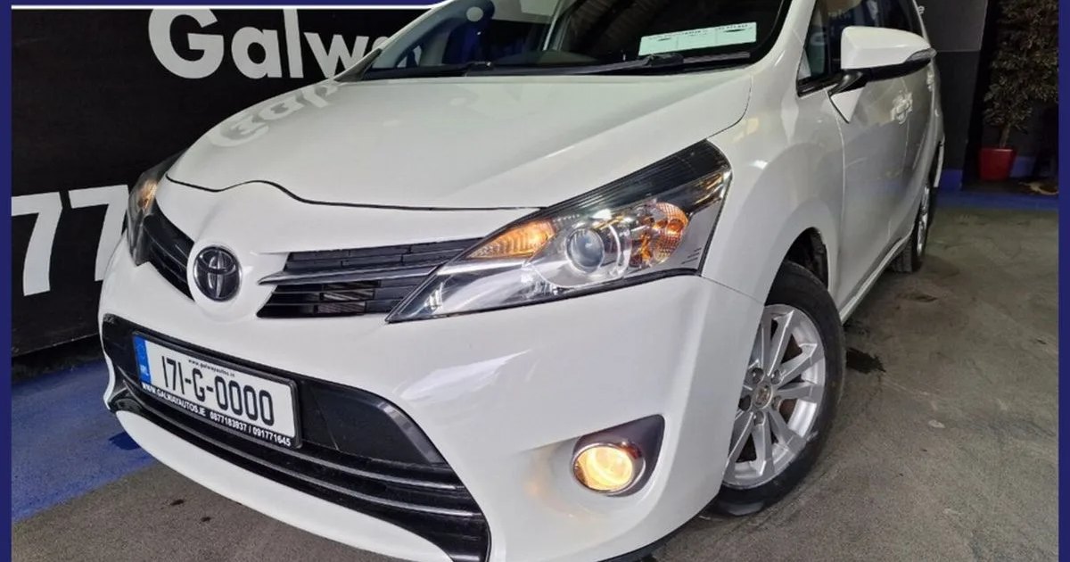 2017 Toyota Verso