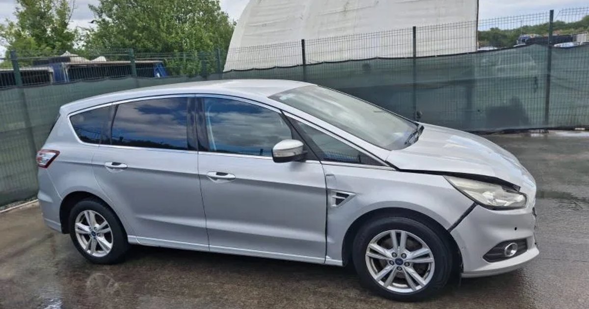 2016 Ford S-Max