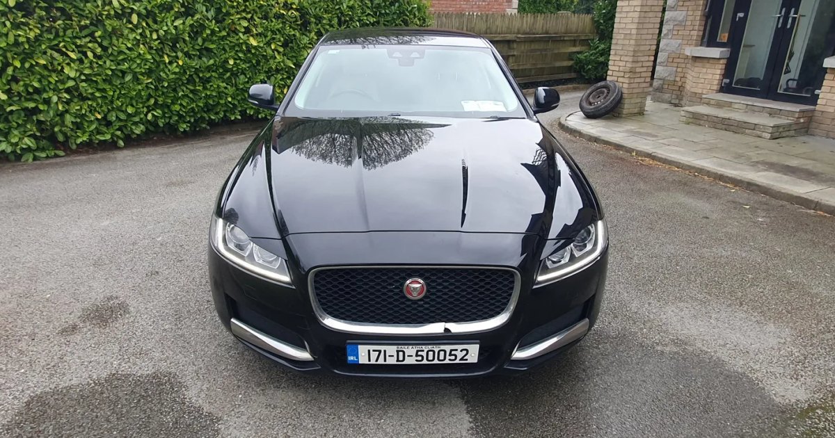 2017 Jaguar XF