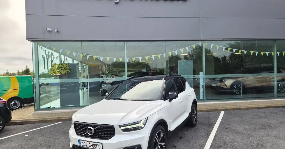 2020 Volvo XC40