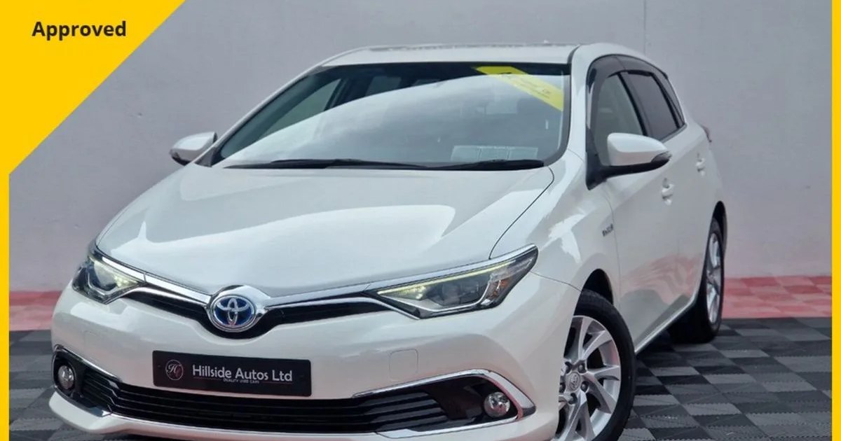 2016 Toyota Auris