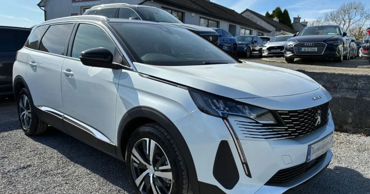 2024 Peugeot 5008