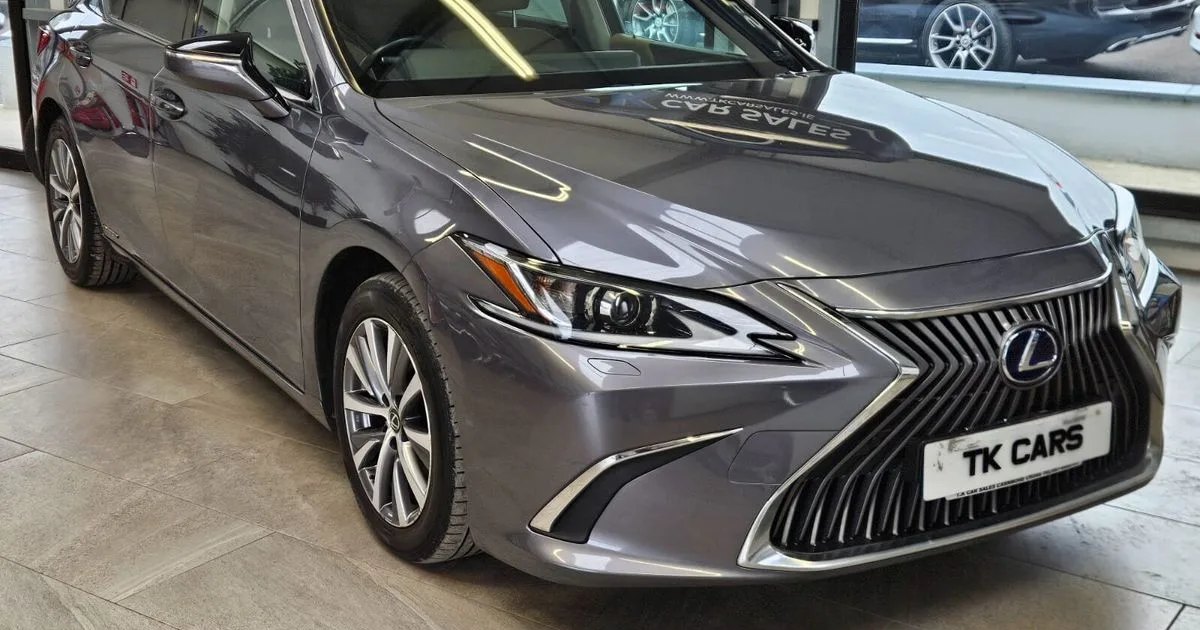 2019 Lexus ES