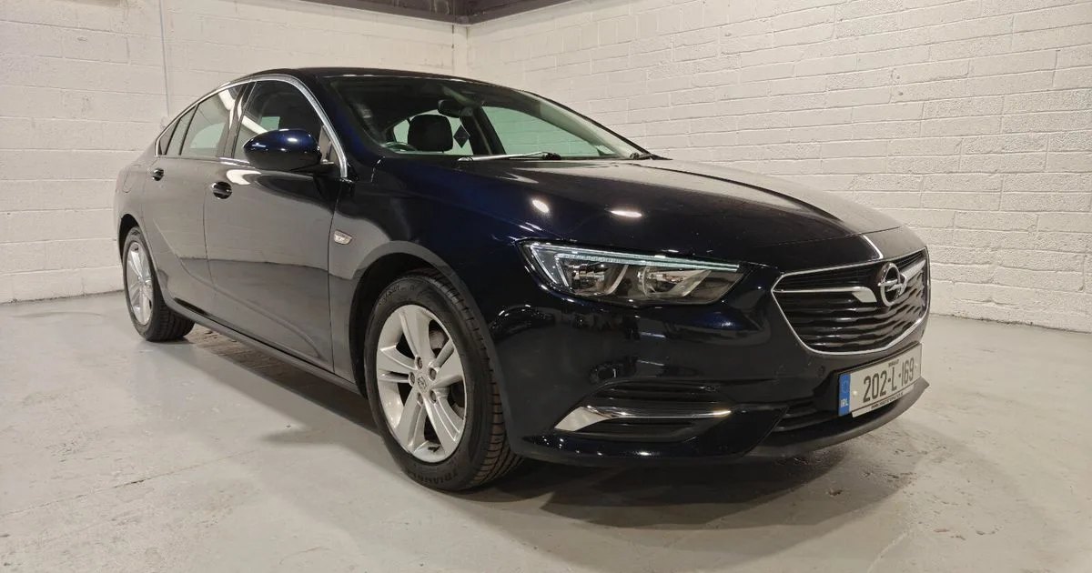 2020 Opel Insignia