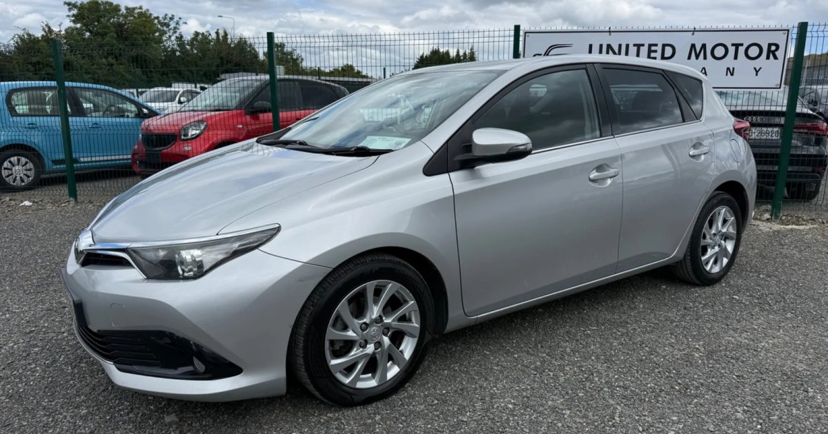 2016 Toyota Auris