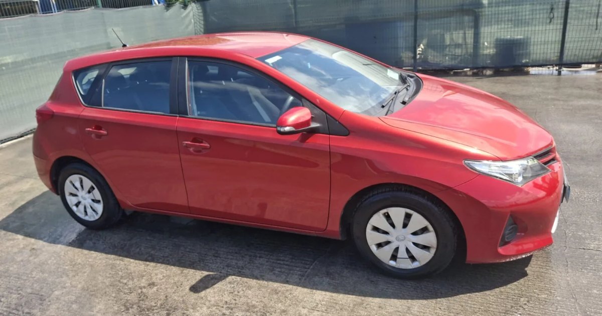 2013 Toyota Auris
