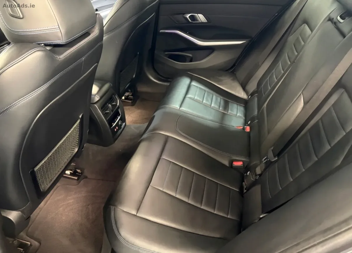 2019 BMW 3 Series – photo 8
