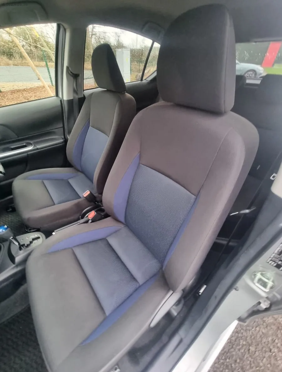 2021 Toyota Aqua – photo 13
