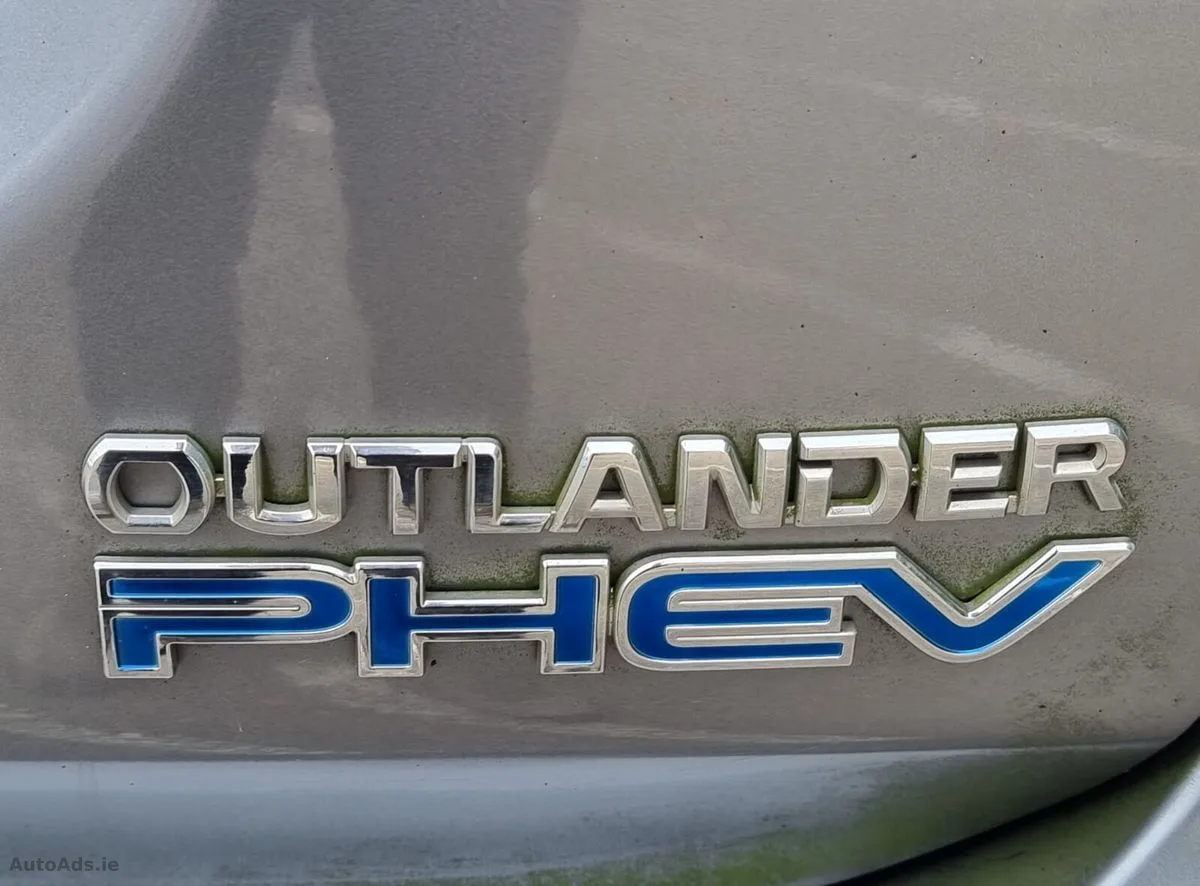2015 Mitsubishi Outlander – photo 14