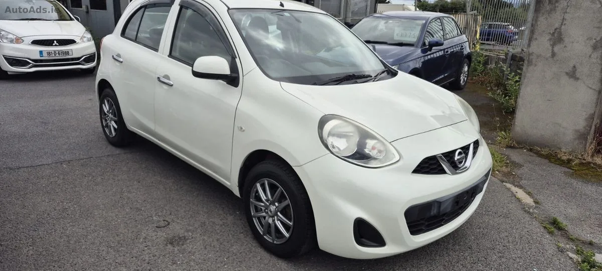 2017 Nissan March