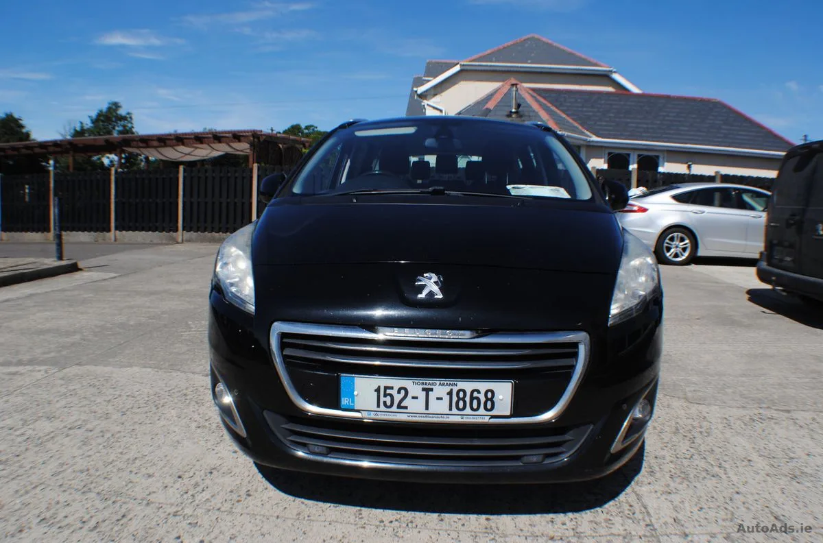 2015 Peugeot 5008