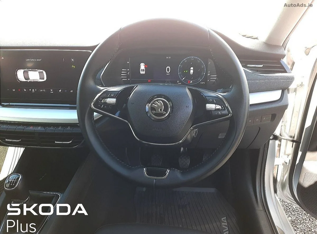 2023 Skoda Octavia – photo 7