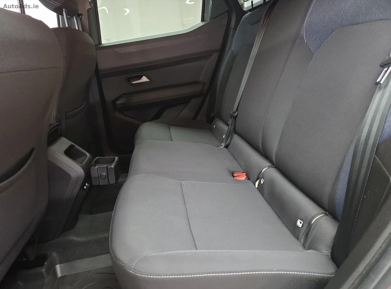 2025 Dacia Duster – photo 6