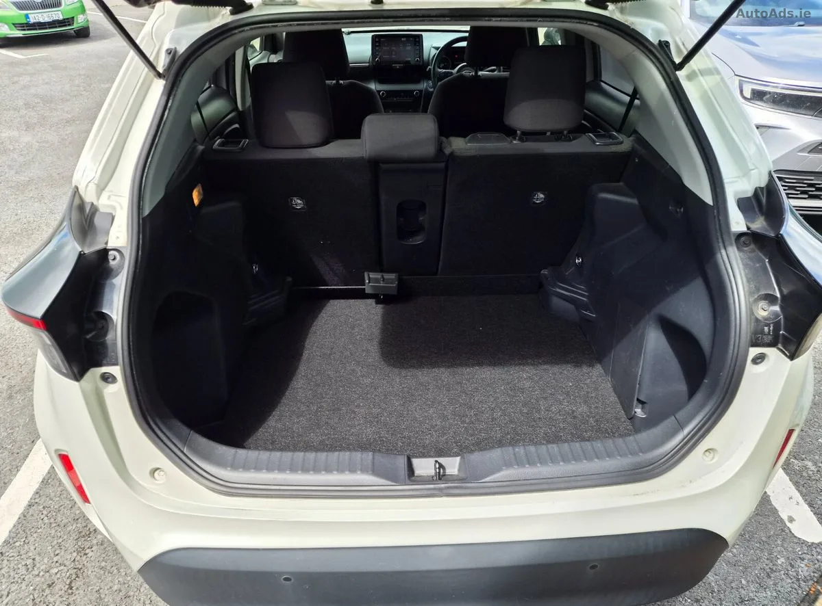 2021 Toyota Yaris Cross – photo 4