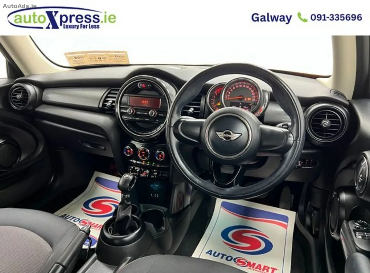 2017 Mini Cooper – photo 2