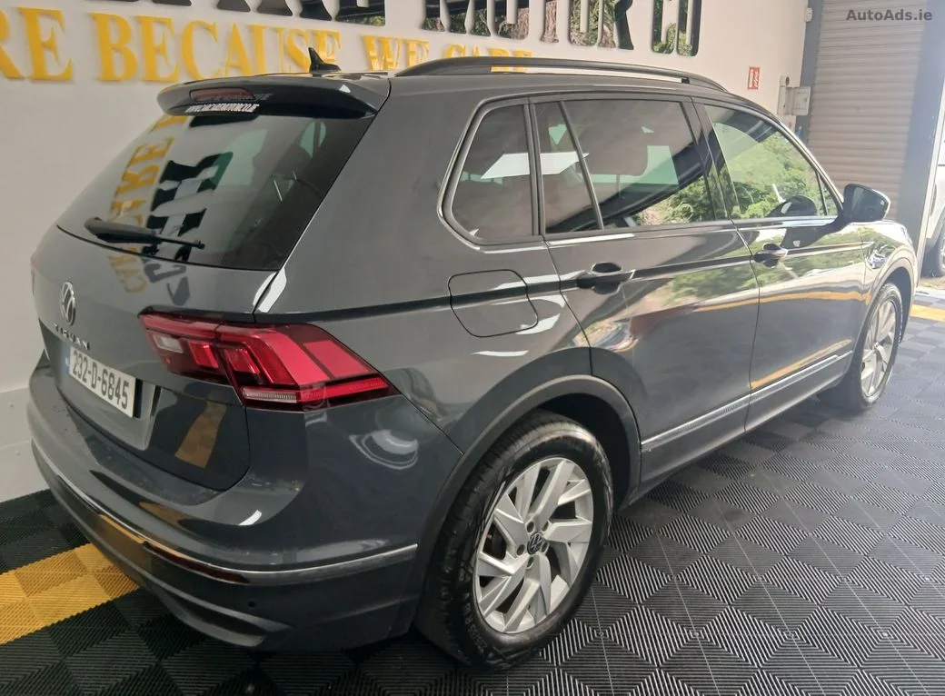 2023 Volkswagen Tiguan – photo 4