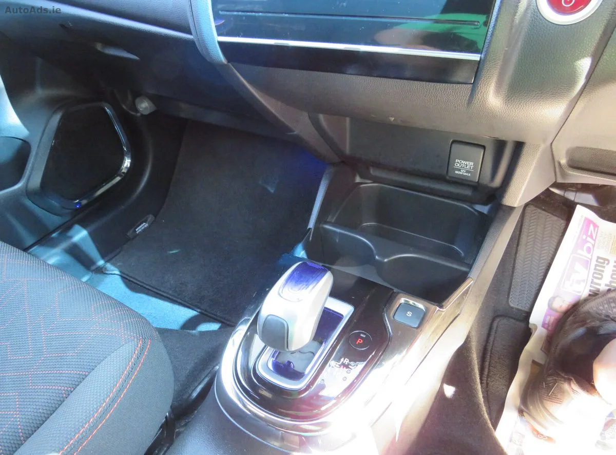 2017 Honda Fit – photo 13