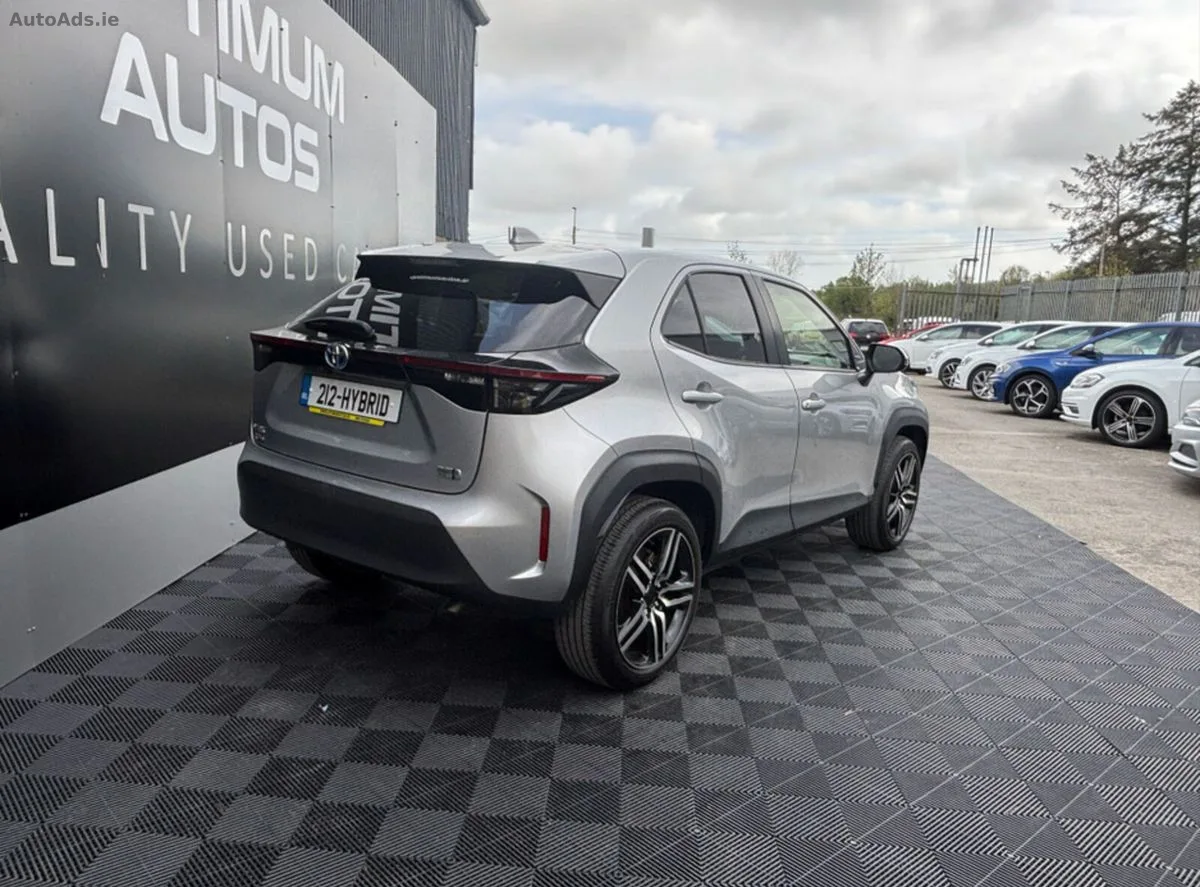 2021 Toyota Yaris Cross – photo 2