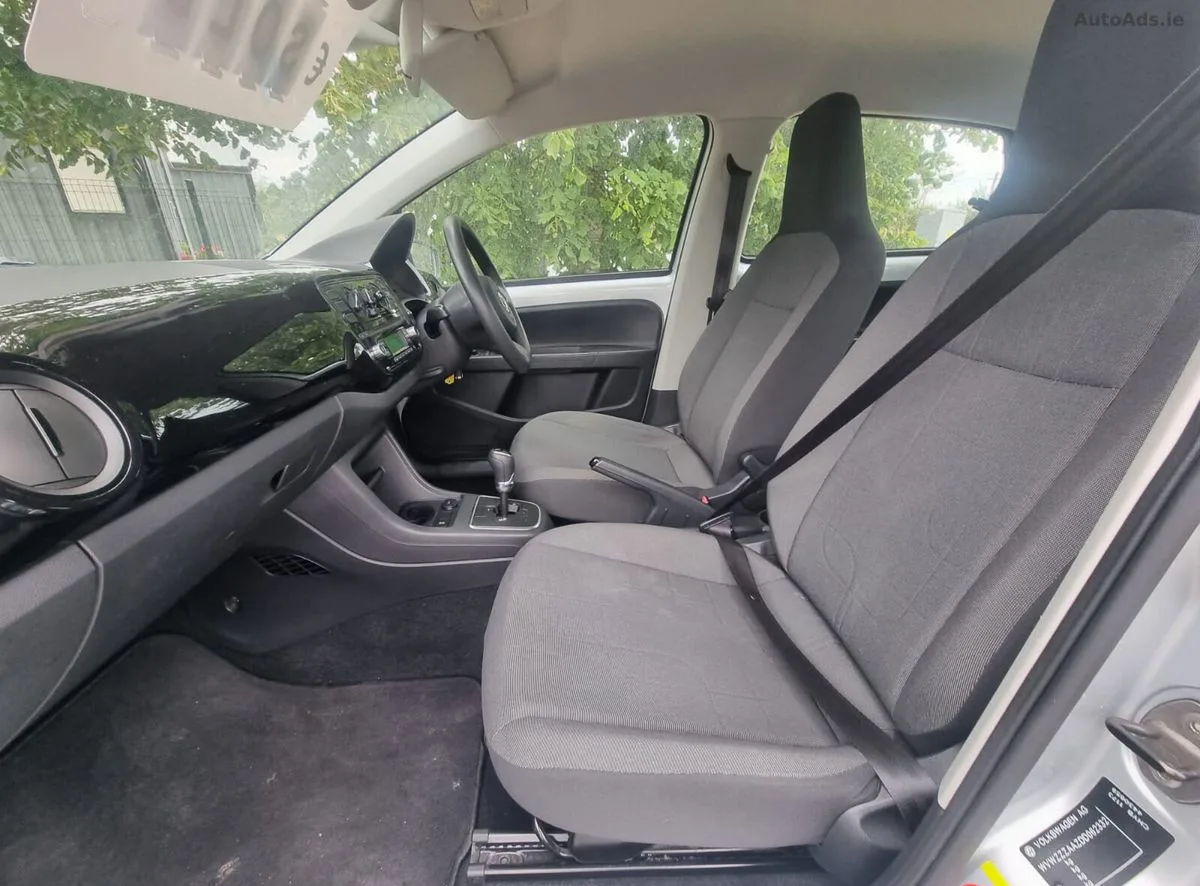 2013 Volkswagen up! – photo 15