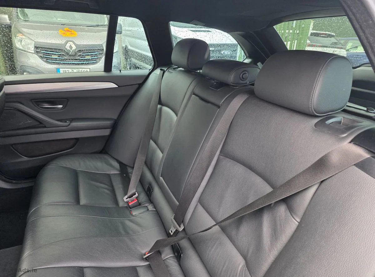 2017 BMW 5-Series – photo 10