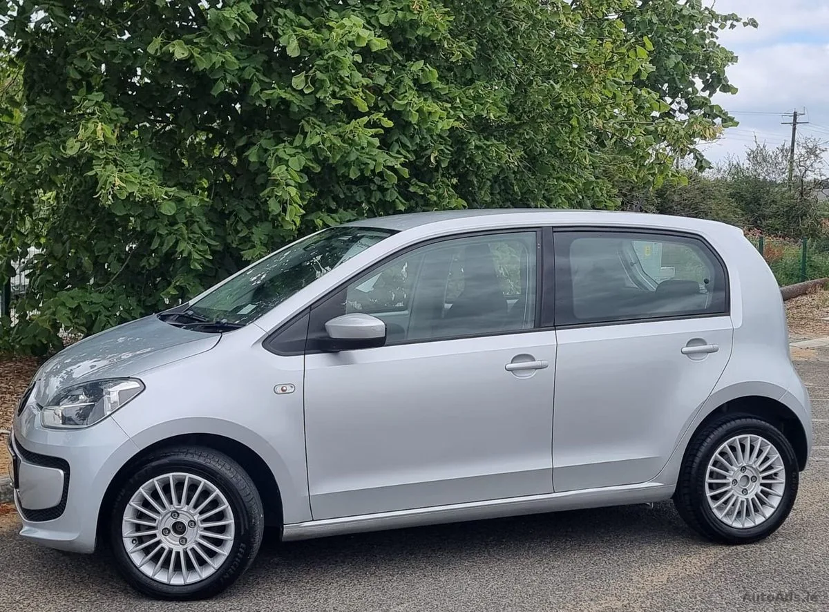2013 Volkswagen up! – photo 12