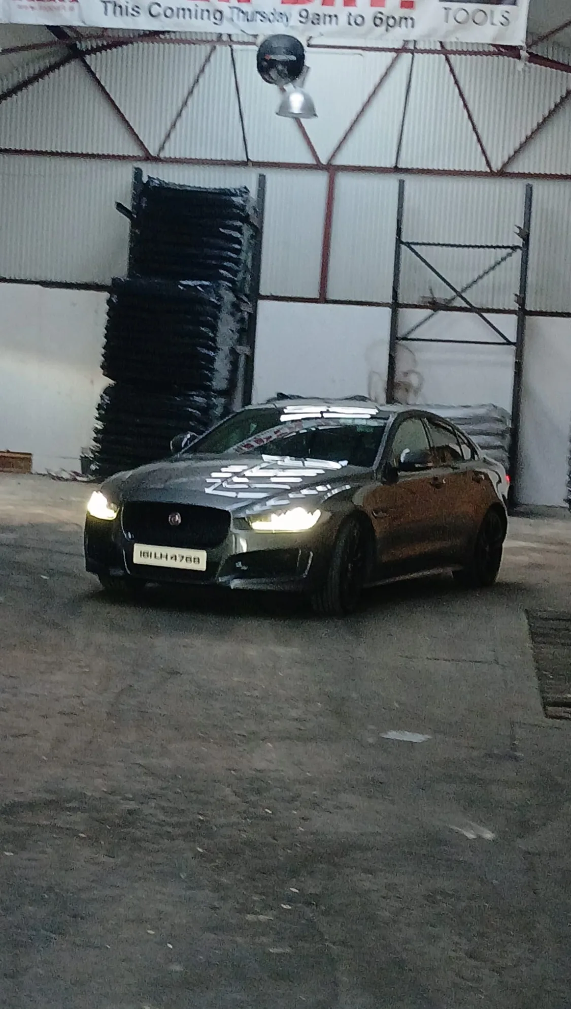 2016 Jaguar XE – photo 3
