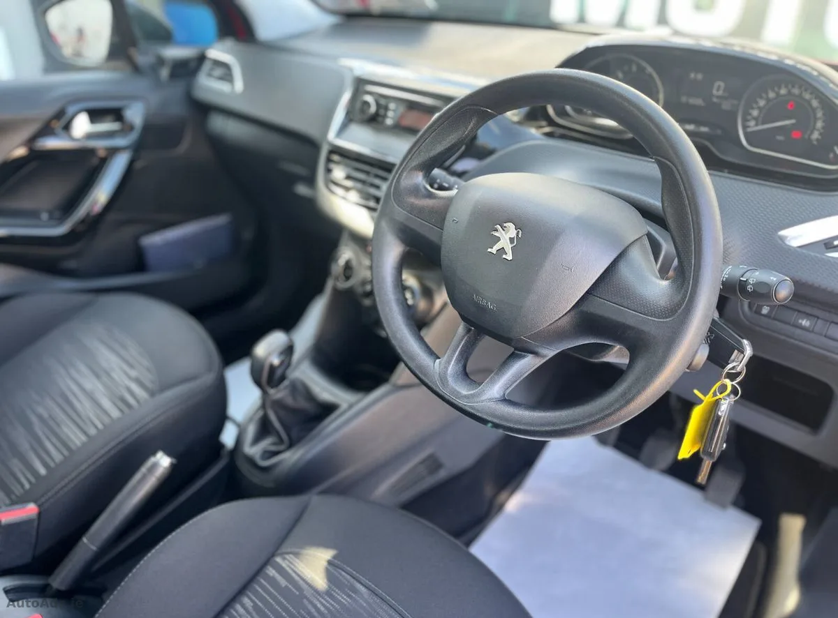 2016 Peugeot 208 – photo 7