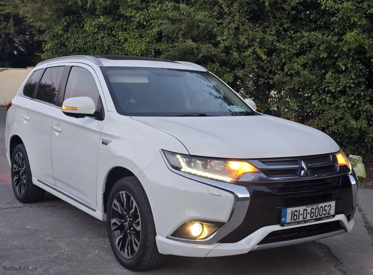 2016 Mitsubishi Outlander – photo 3