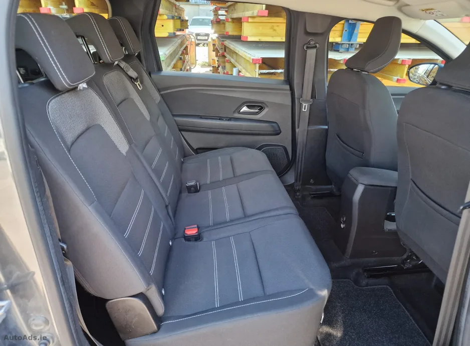 2022 Dacia Jogger – photo 15